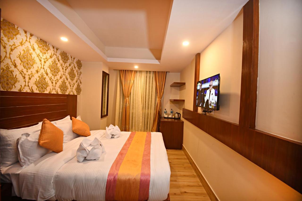 Hotel Simal Катманду Екстер'єр фото