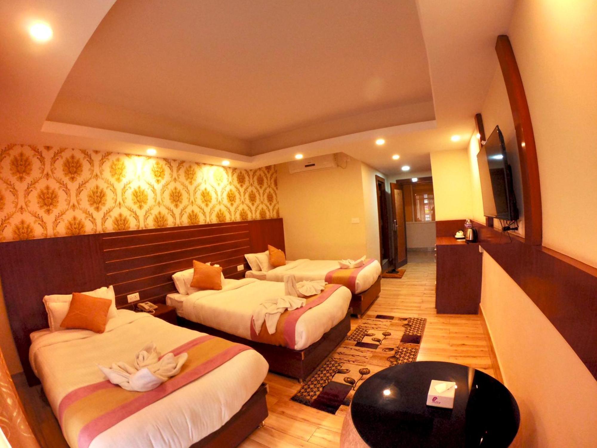 Hotel Simal Катманду Екстер'єр фото